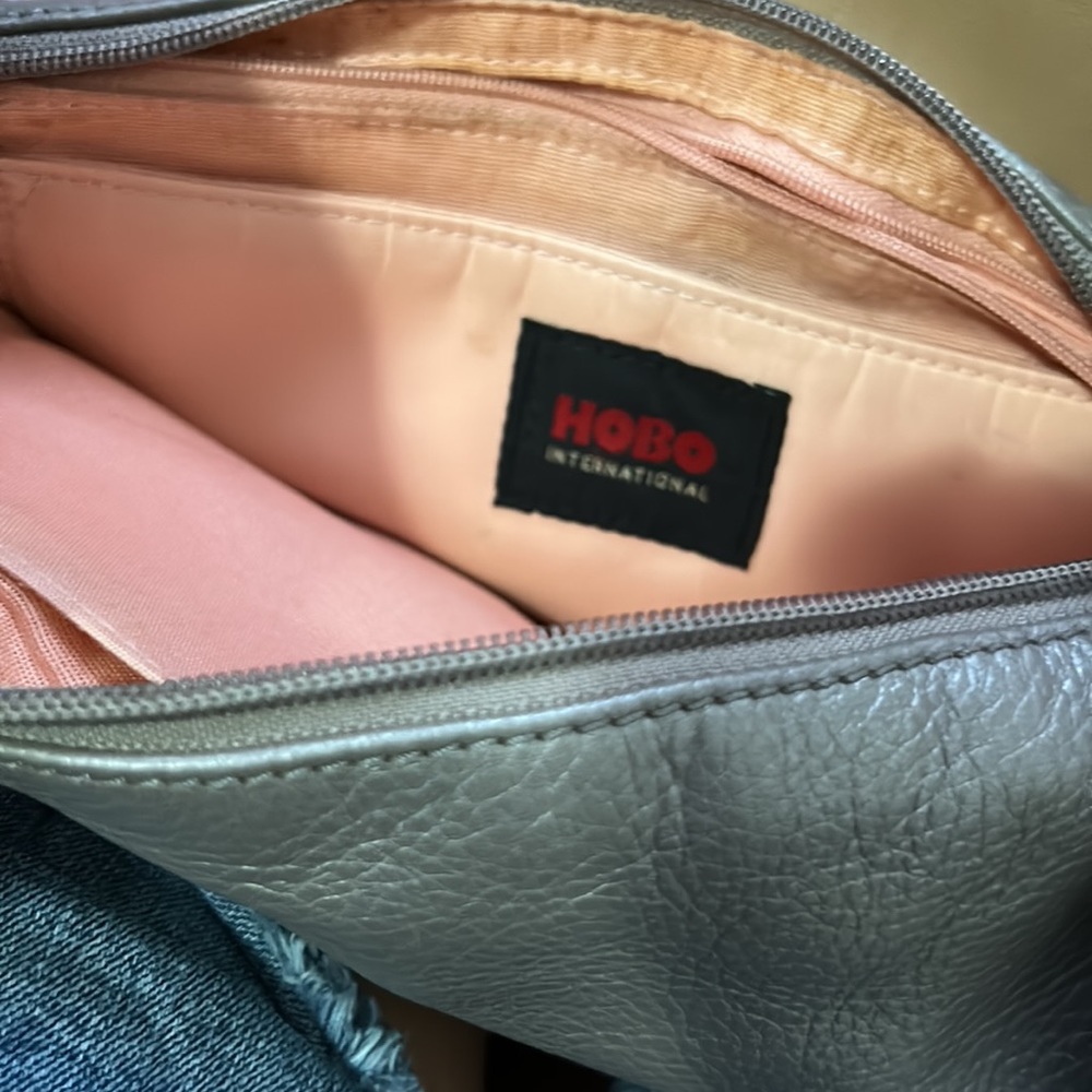 HOBO International ✨gray shoulder purse as is - Picture 10 of 14
